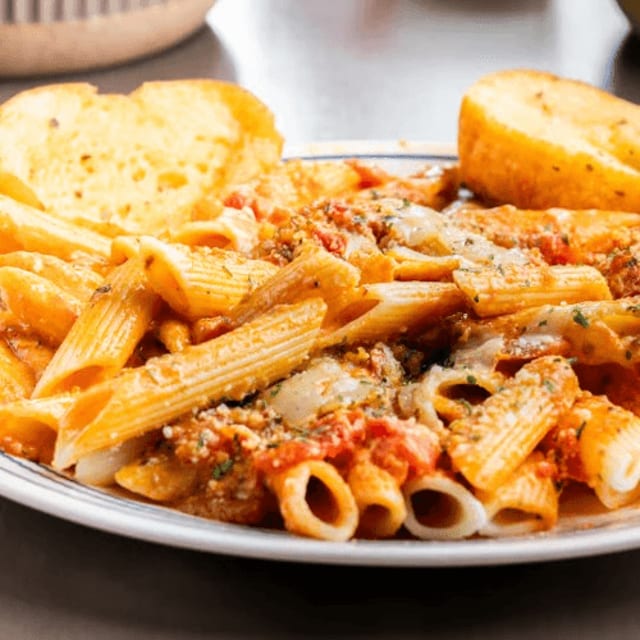 Pasta a la Vodka.