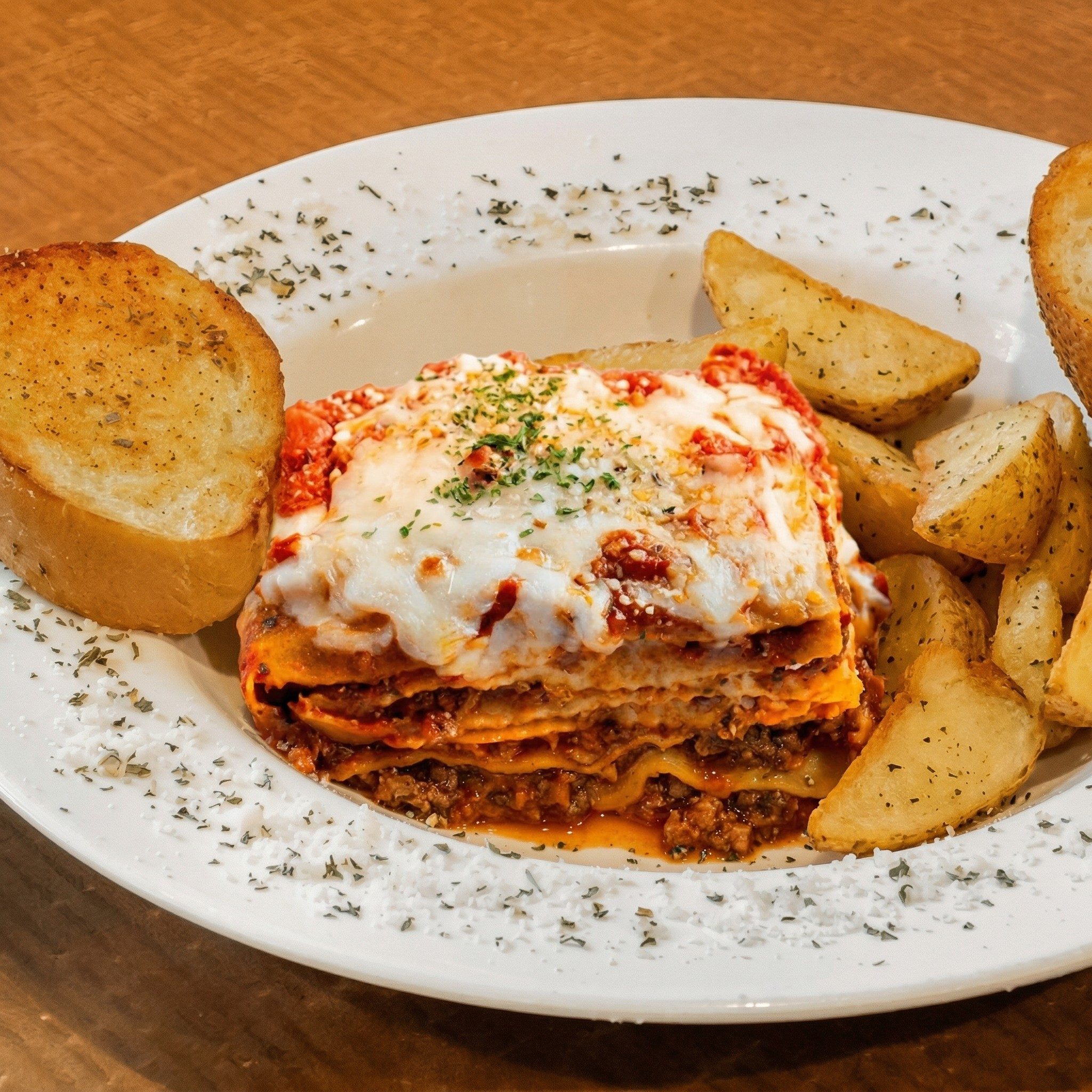 Lasagna (With Meat Sauce).